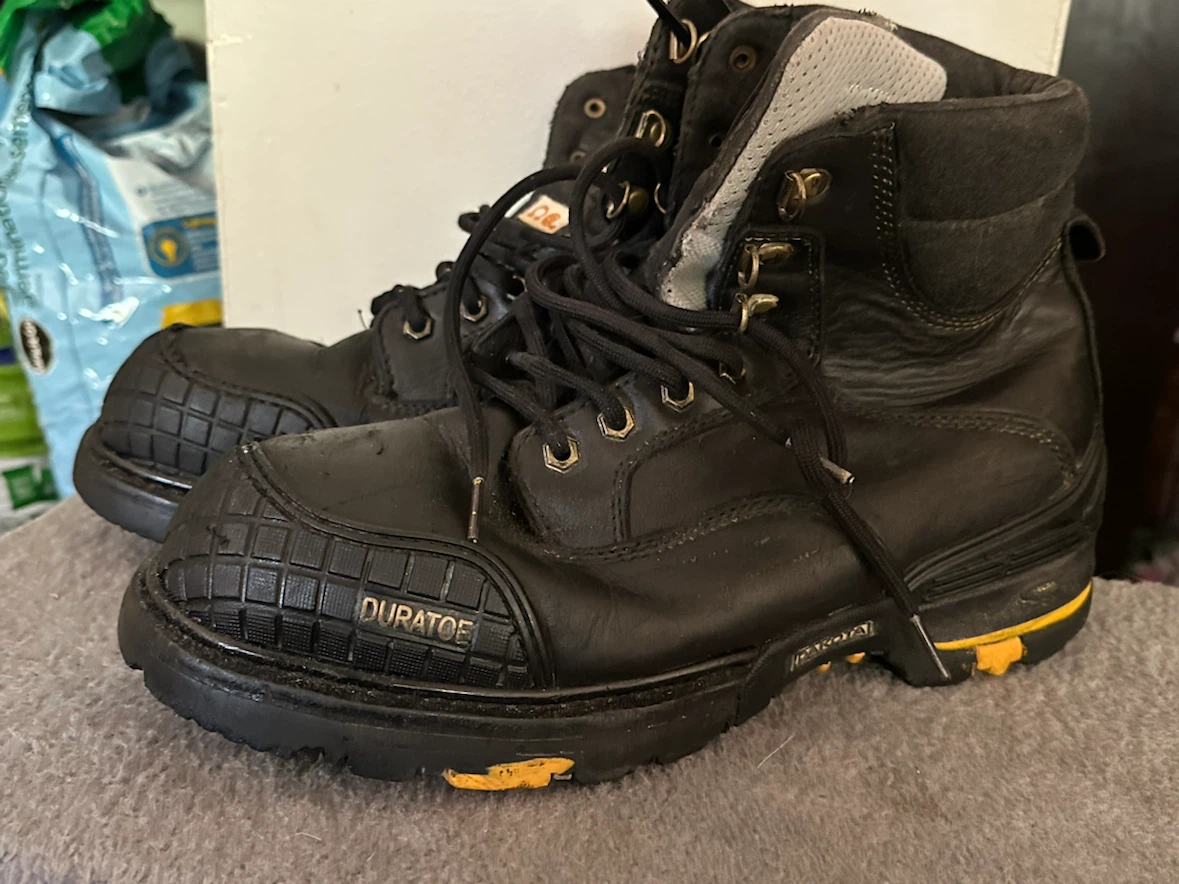 Dakota duratoe steel toe boots size 10
