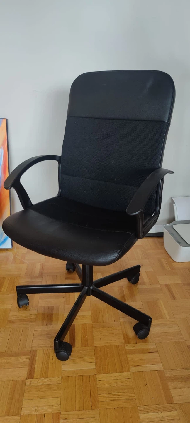 Black Office Chair - photo 3