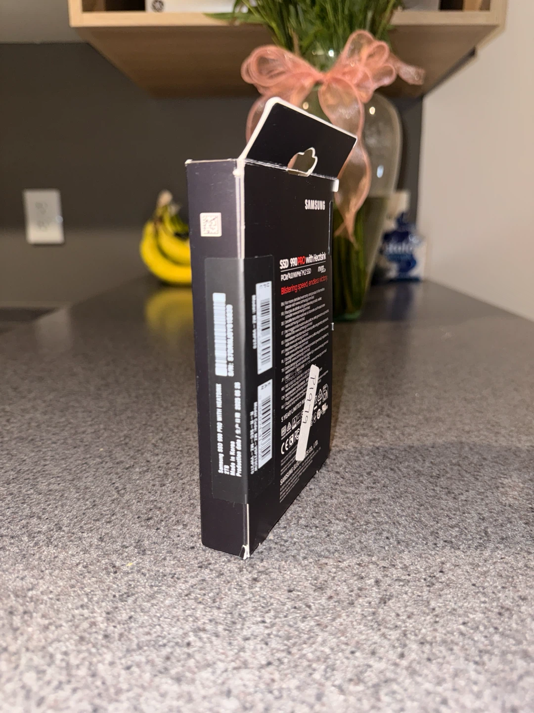 Samsung 990 PRO 2TB NVMe M.2 SSD with Heatsink - photo 4