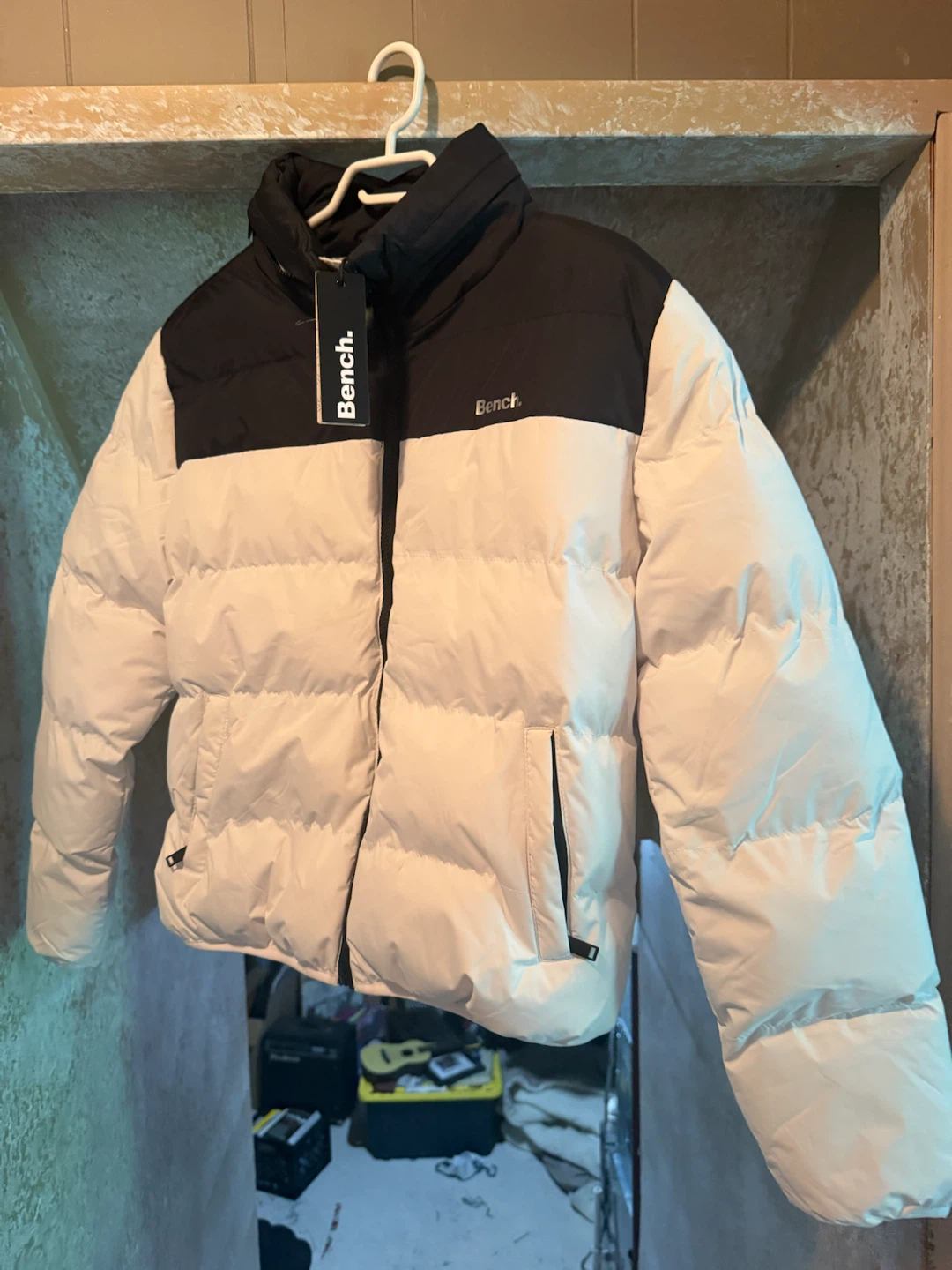 Bench Puffer Jacket - Black & White