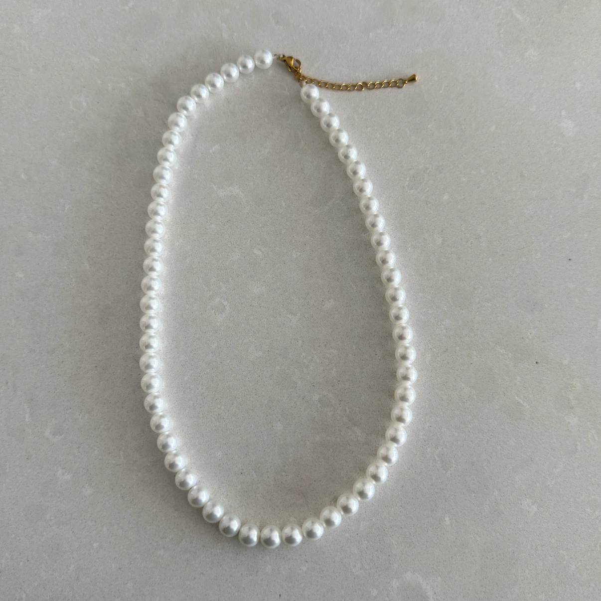 White Pearl Necklace with Gold Clasp - photo 3