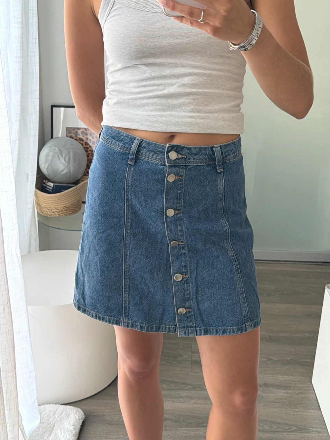 Denim midi skirt with buttons - photo 2