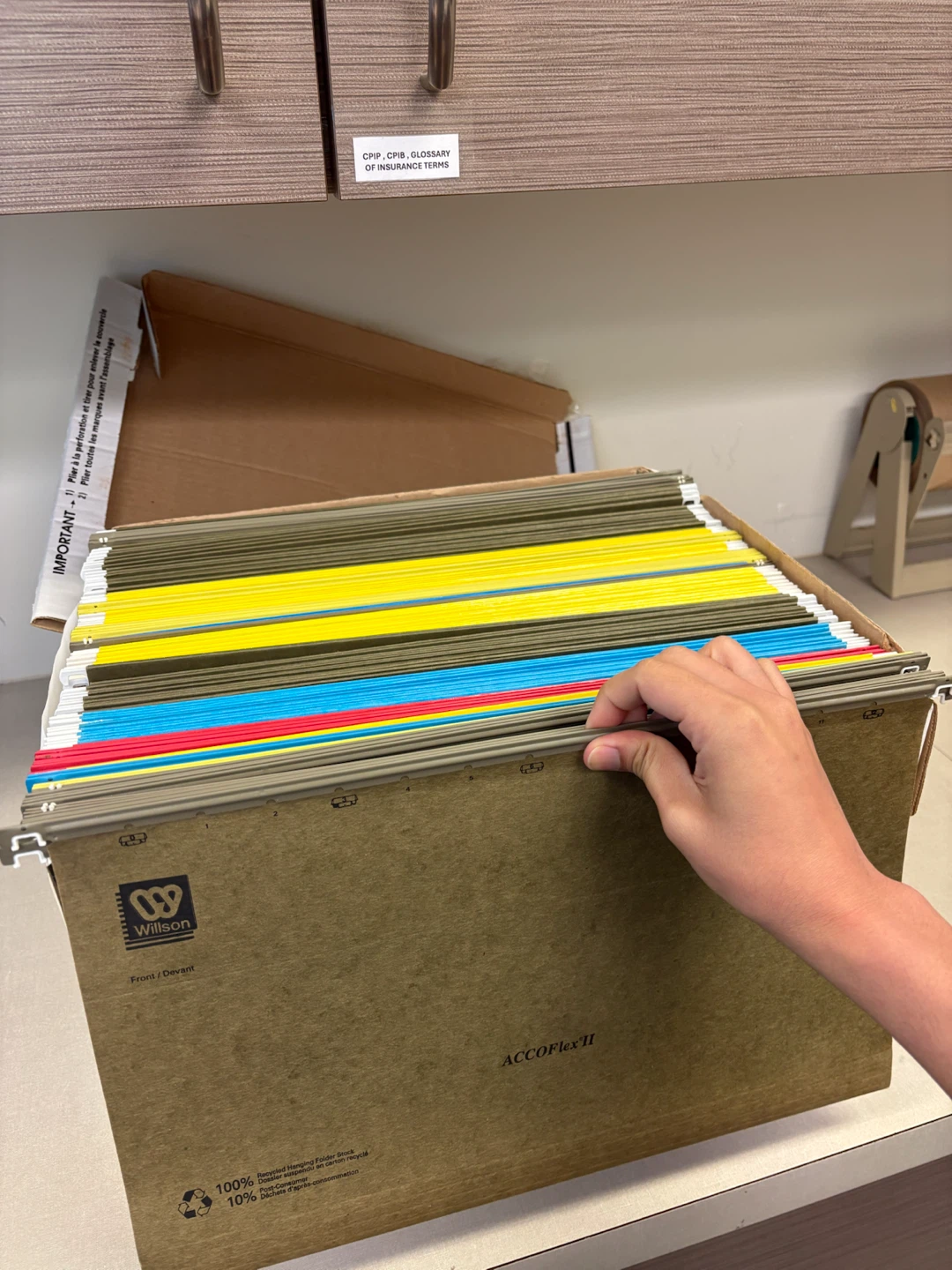 Hanging File Folders – Assorted Colours – Full Box