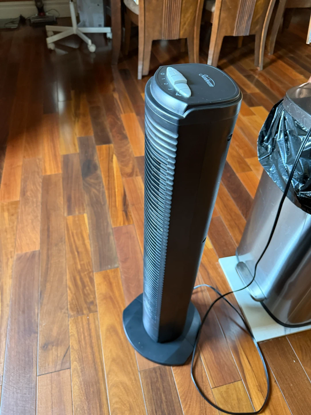 Sunbeam Oscillating Tower Fan - photo 2
