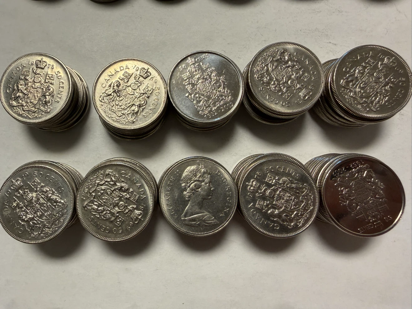 100 Assorted Canada 50 Cent Coins - photo 2