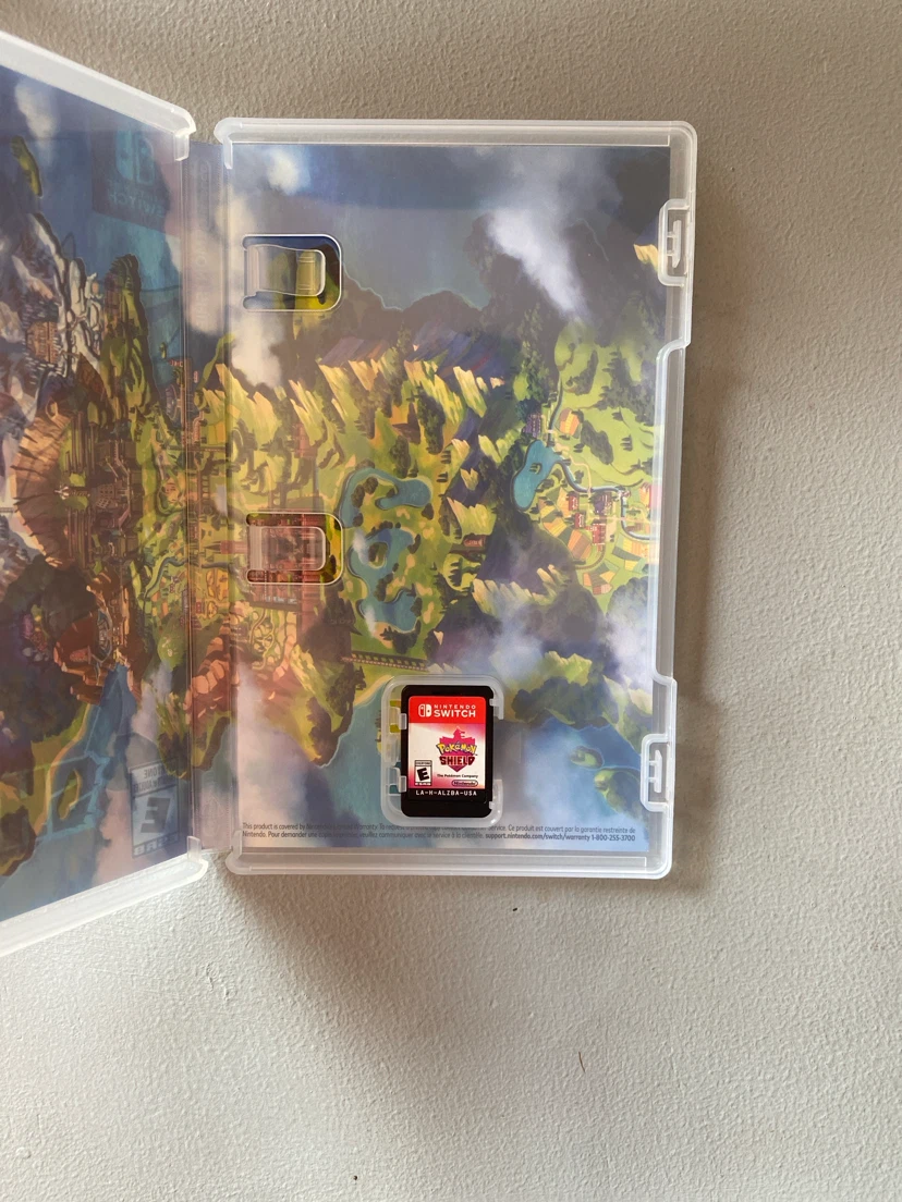 Nintendo Switch Pokemon Shield Game - photo 3