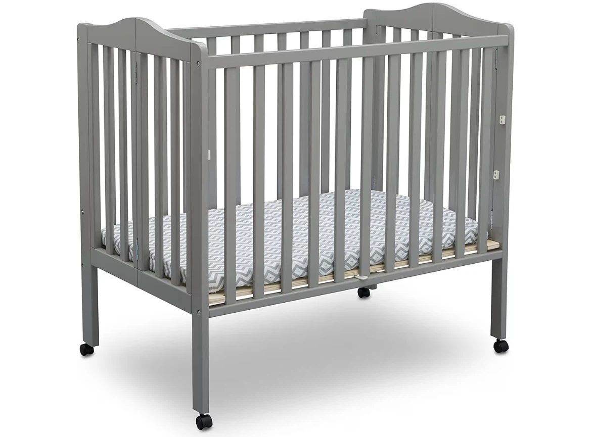 Graco Pack 'n Play Portable Bassinet Playard - photo 2