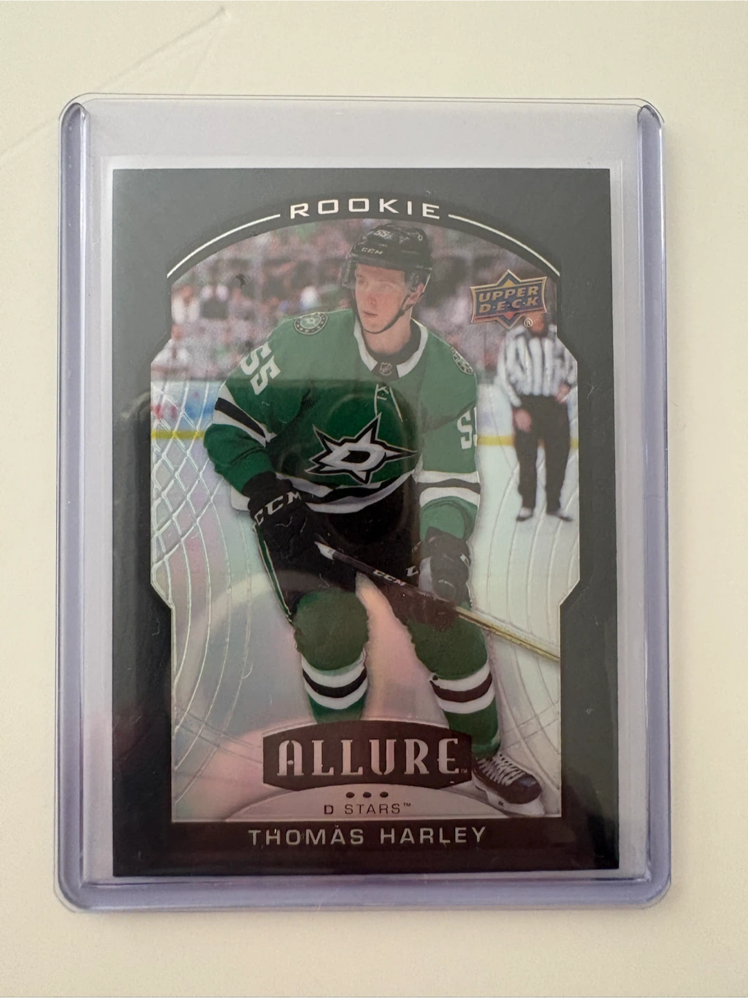Thomas Harley 2020-21 Upper Deck Allure Rookie Card