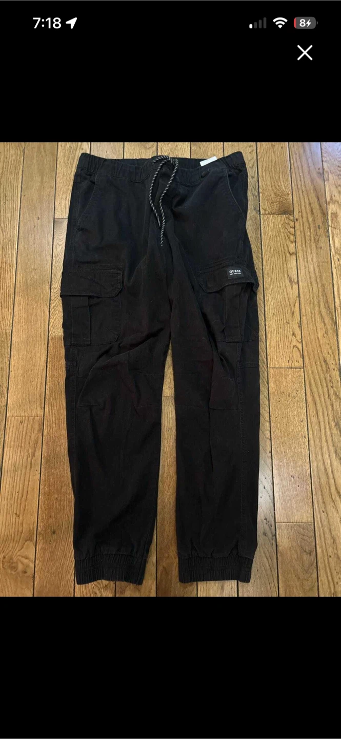 Guess black cargo pants - men’s medium