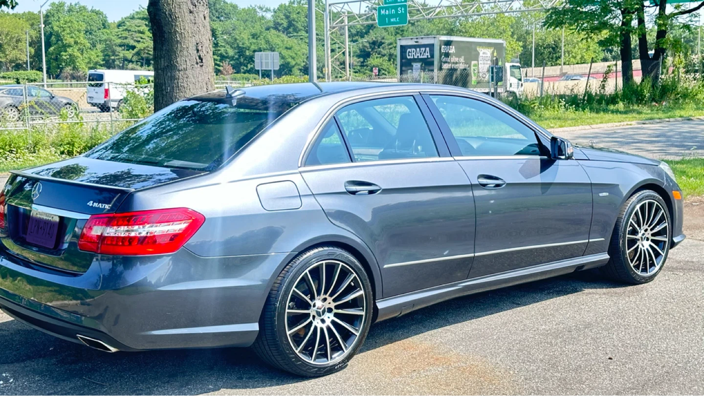 Mercedes-Benz, 2012 E350 form Matic blue Tech - photo 2