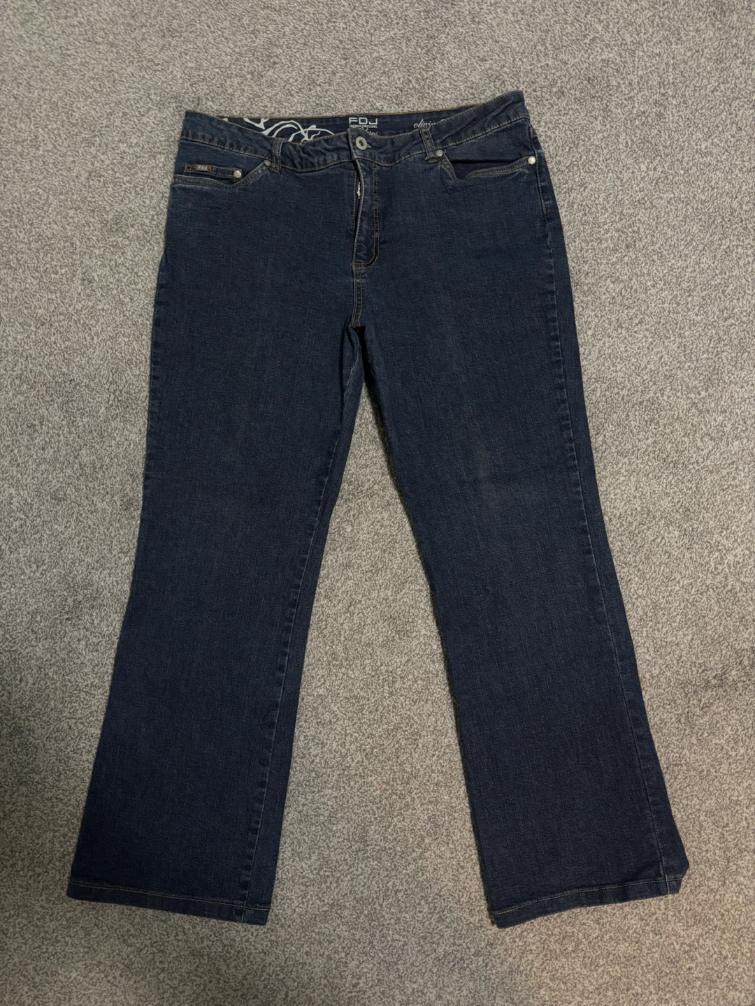 JEANS - photo 2