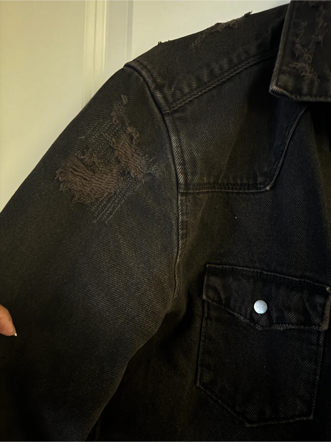 Zara Men's Black Distressed Denim Shirt - photo 3