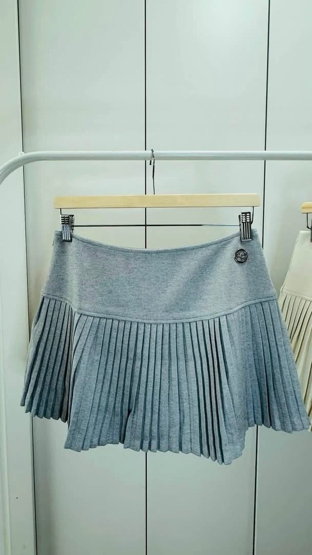 Pleated Mini Skirt - Black