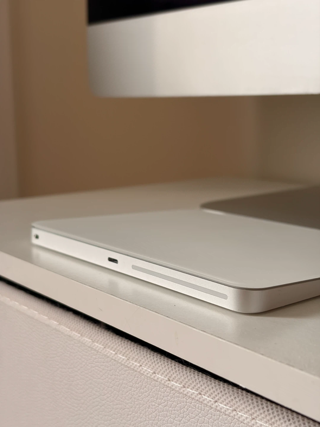 Apple Magic Trackpad A1535 - photo 3