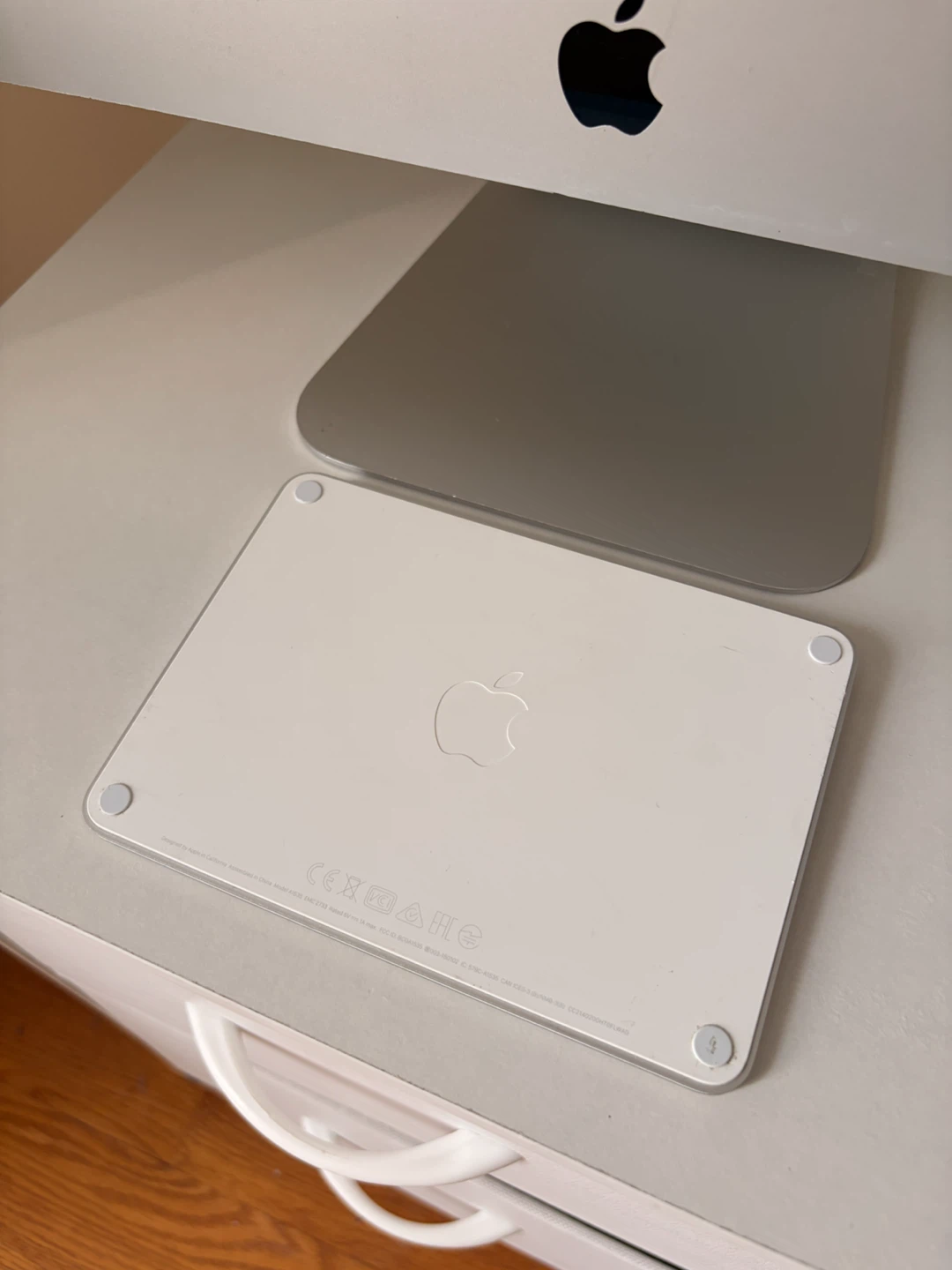 Apple Magic Trackpad A1535 - photo 5