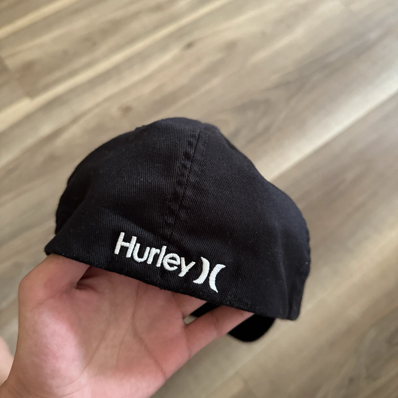 Hurley Flexfit Baseball Hat Mens L-XL Black Embroidered Logo - photo 2