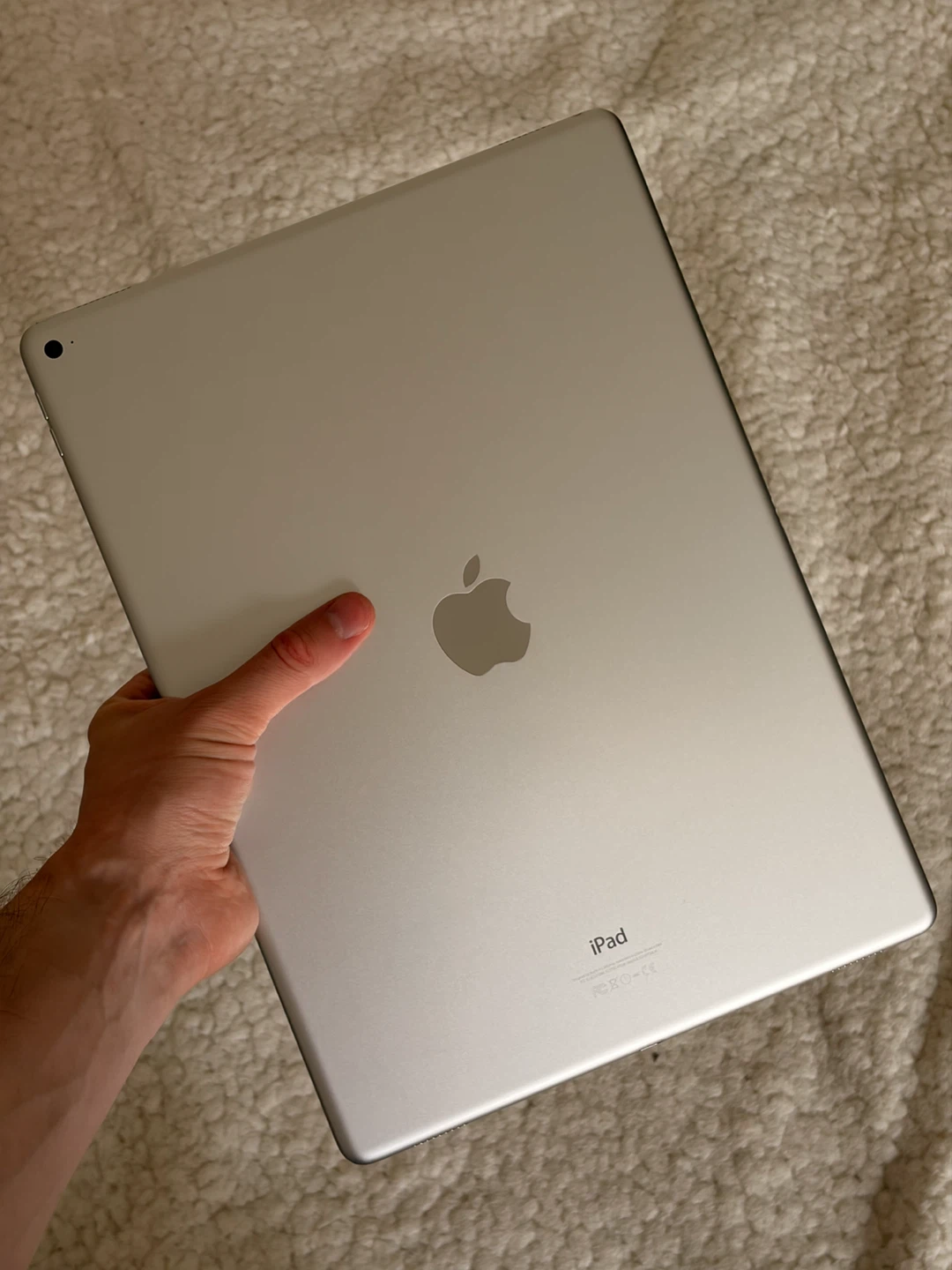 Apple iPad Pro 1st Gen (12.9-inch) with Keyboard Case - photo 5