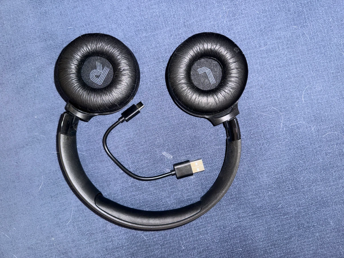 JBL Headphones - photo 3