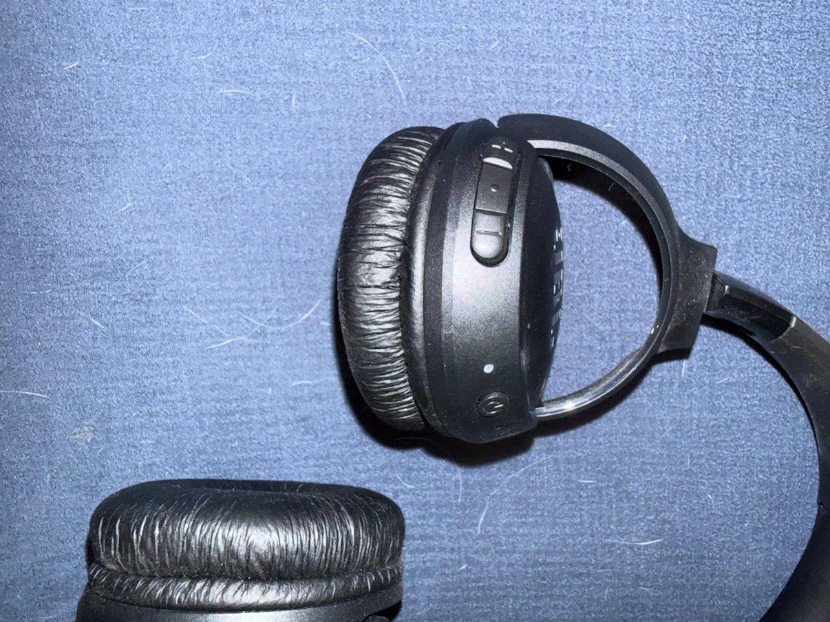 JBL Headphones - photo 4