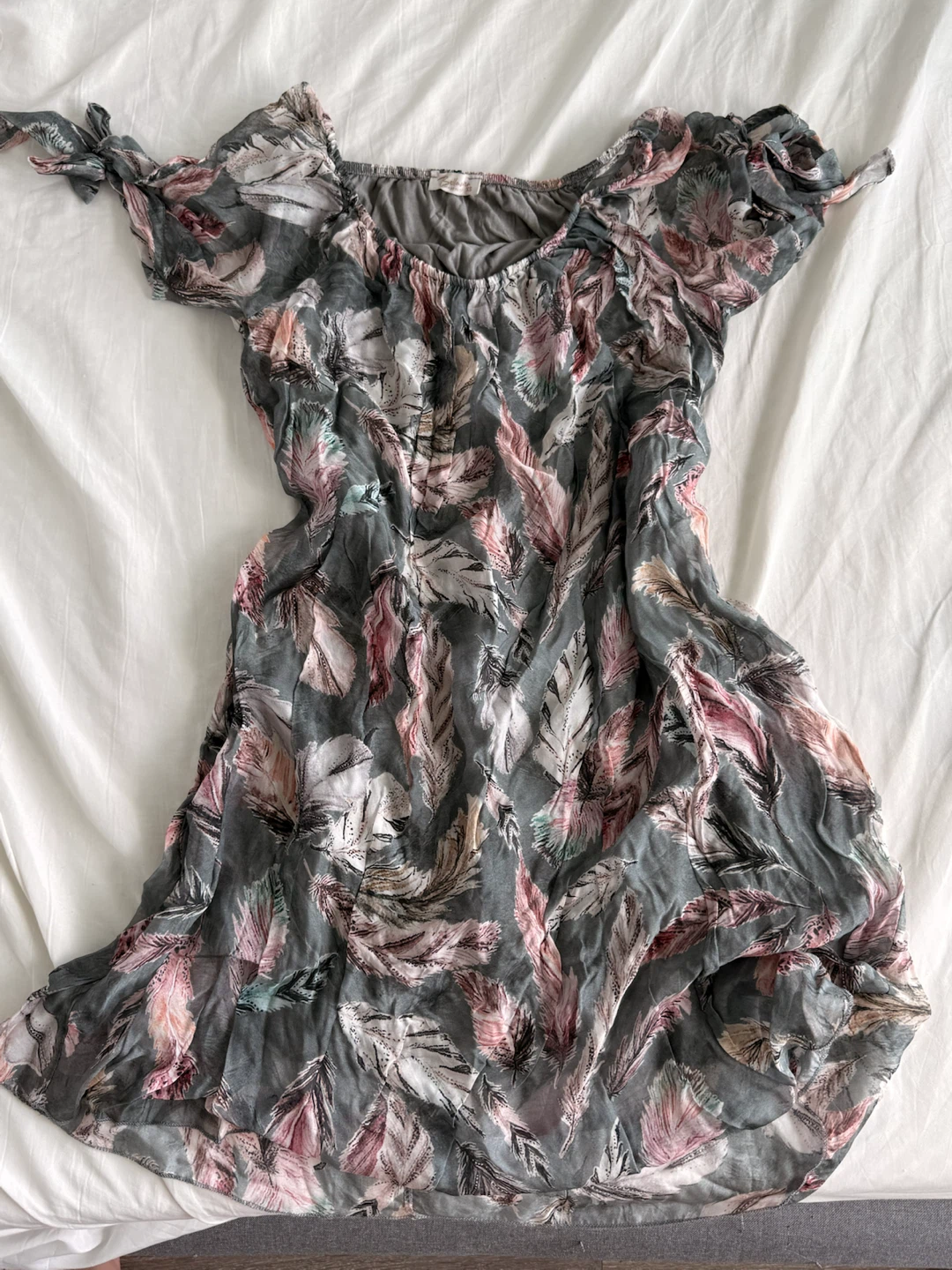 Bellamare Dress XS-S Feather Print