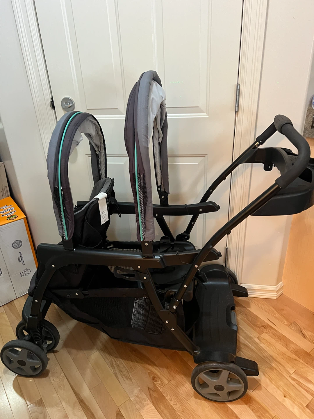 Graco Sit’N Stand Tandem Double Stroller - photo 2