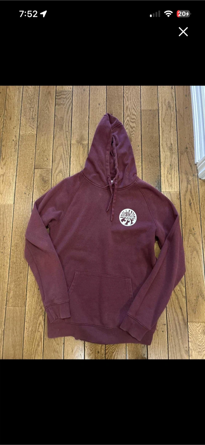 Ripzone burgundy hoodie - medium