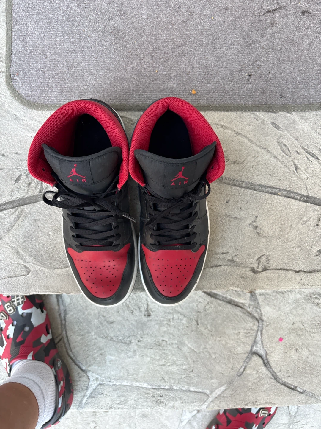 Air Jordan 1 Mid Sneakers - photo 3