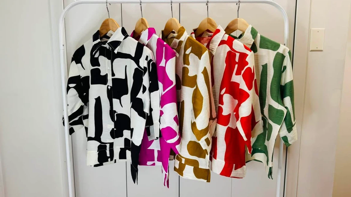 Abstract Print Button-Up Shirt
