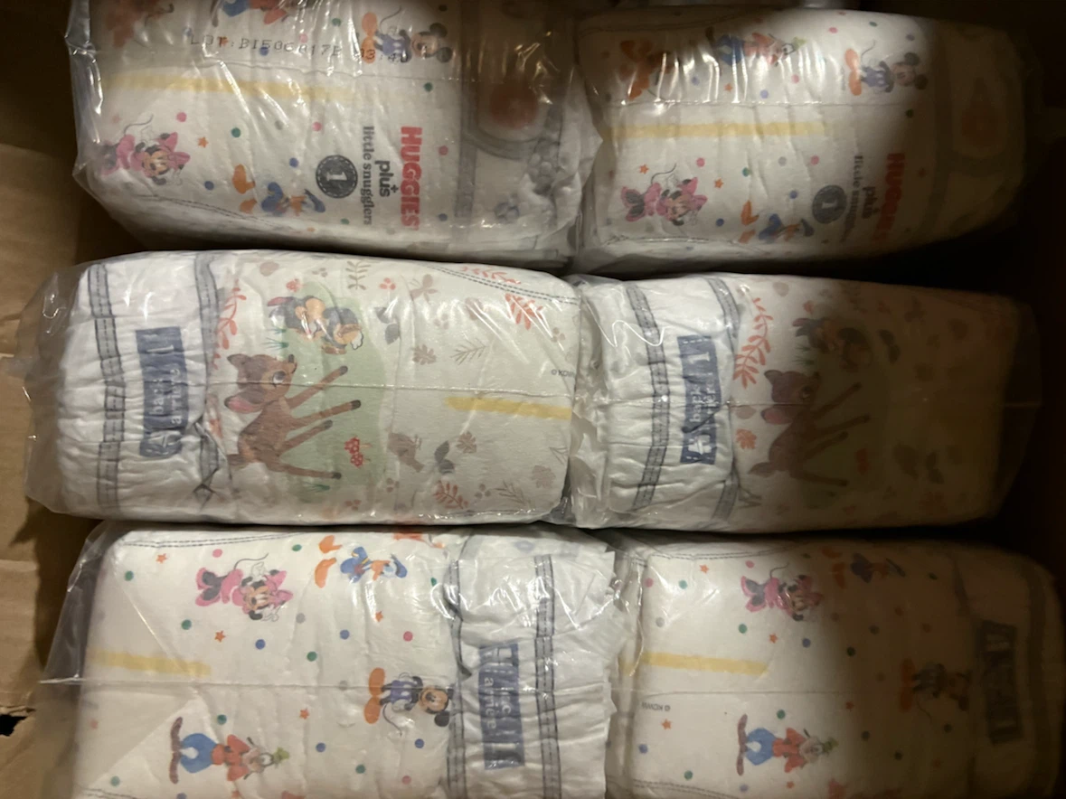 Huggies Little Snugglers & Plus Diapers - Various Sizes - photo 2