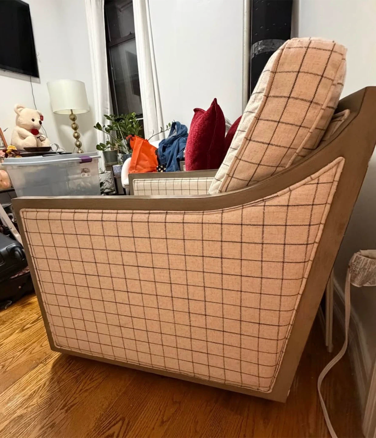 Pair of Accent Chairs - photo 3