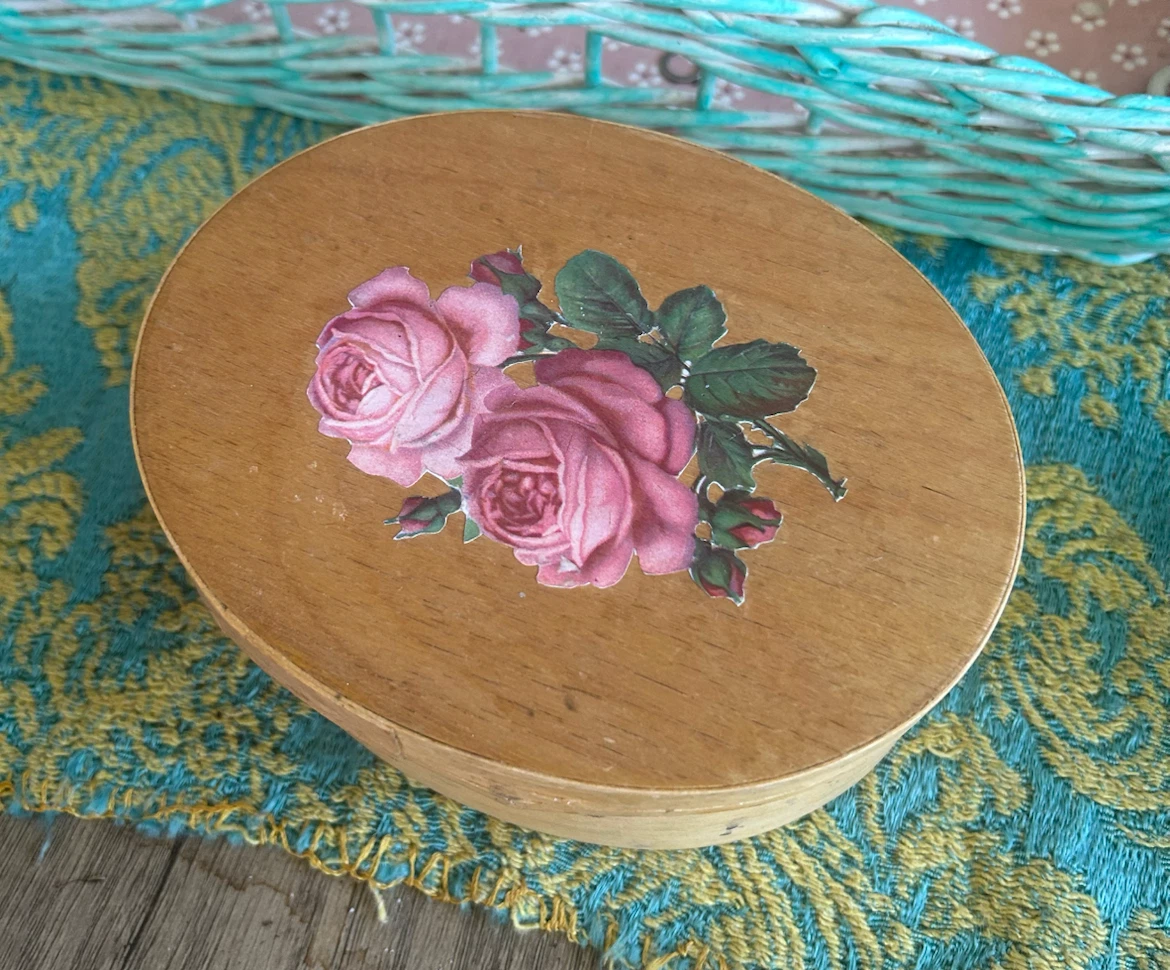 Vintage Rose Decorative Round Wooden Box - photo 2