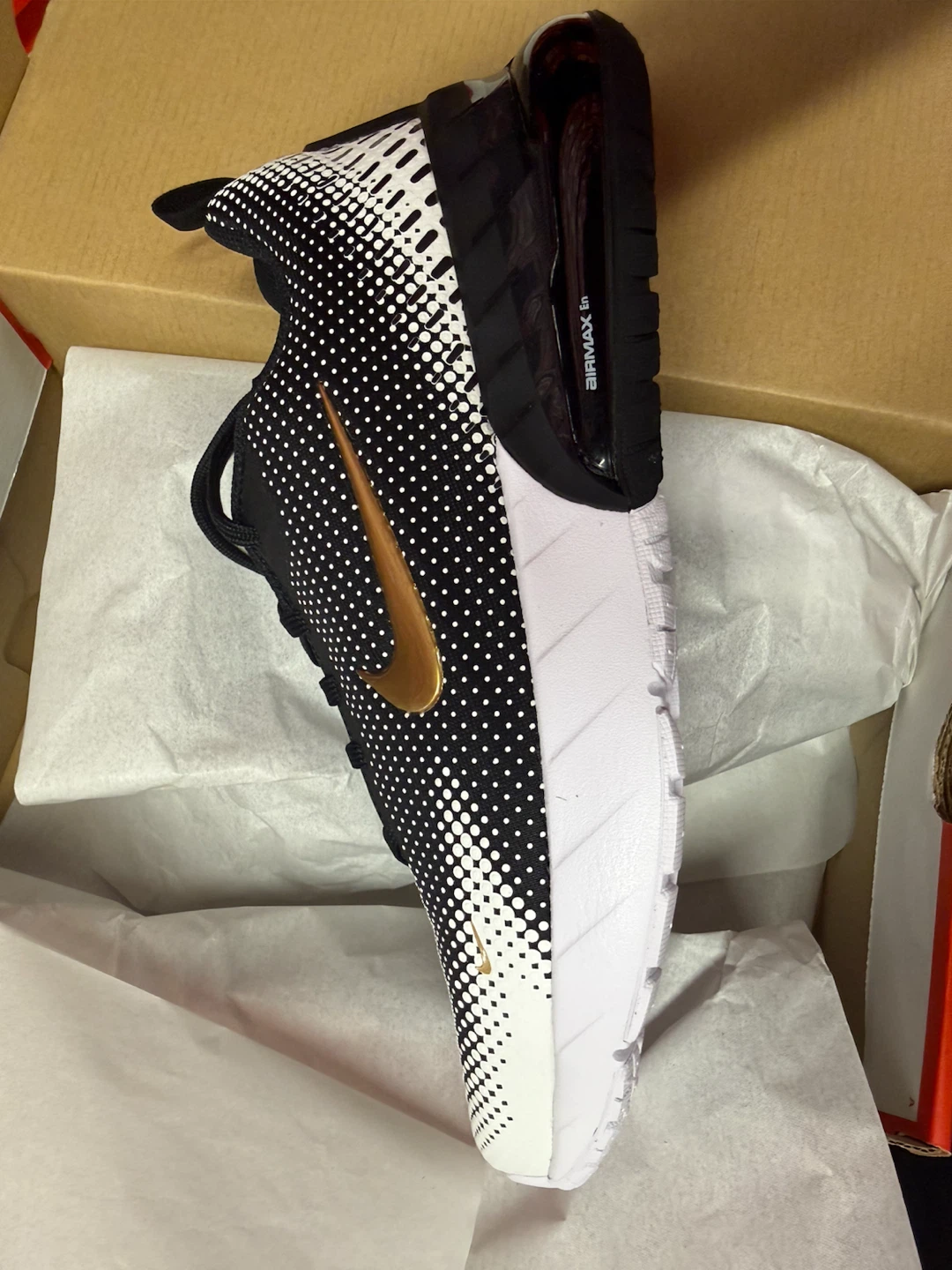 Nike Air Max 200 Shoes 7y or 8.5/9w - photo 3