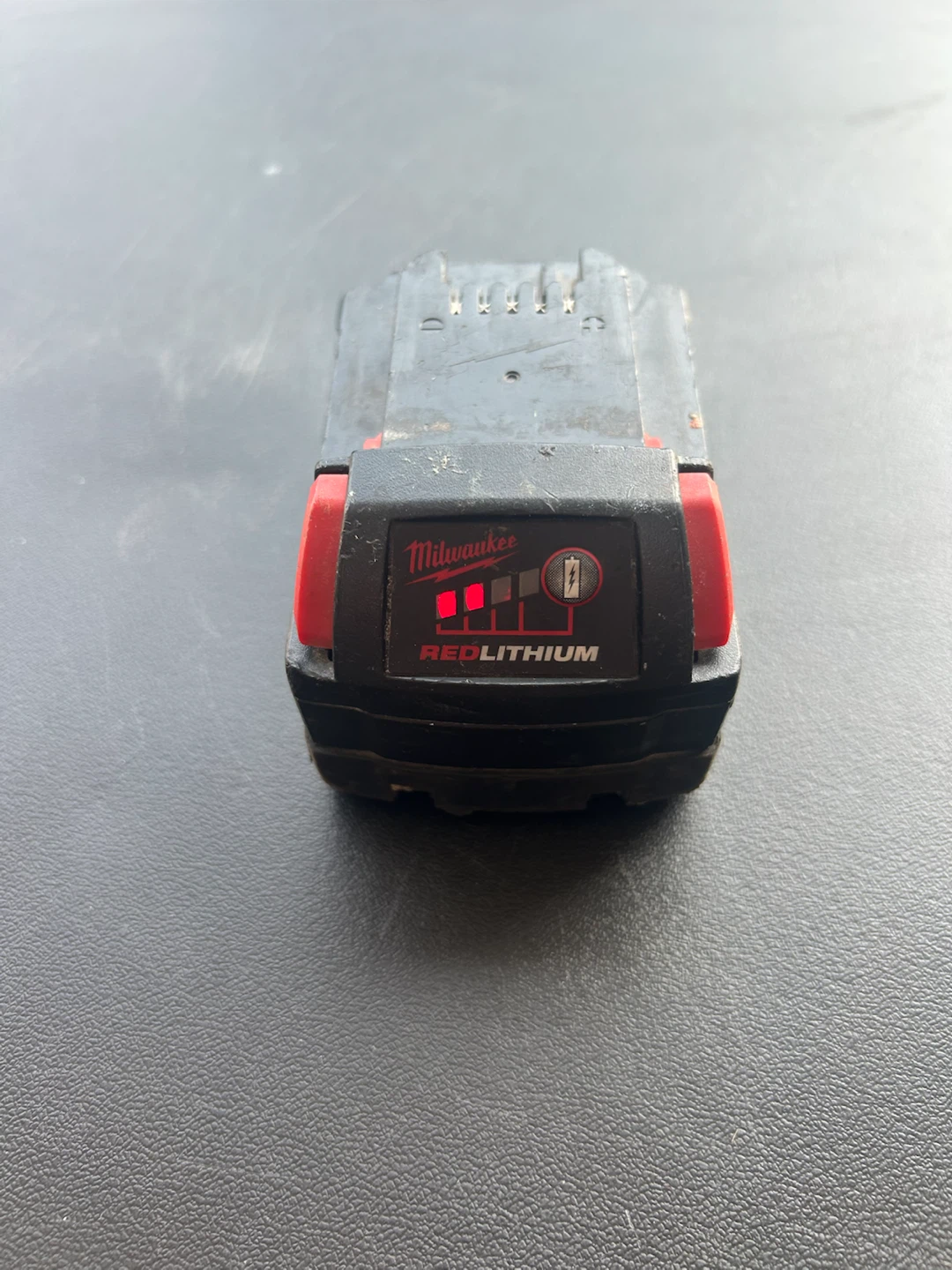 Milwaukee M18 RedLithium High Output XC6.0 Battery - photo 4