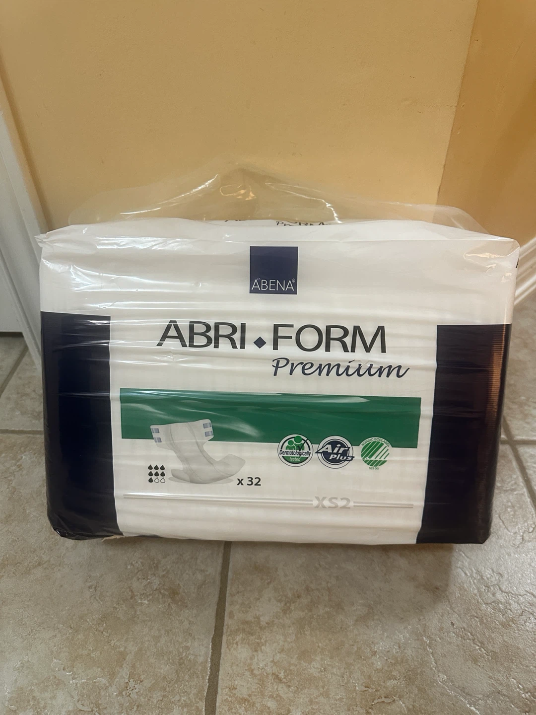 Brandnew abri form premium adult xs2 diapers