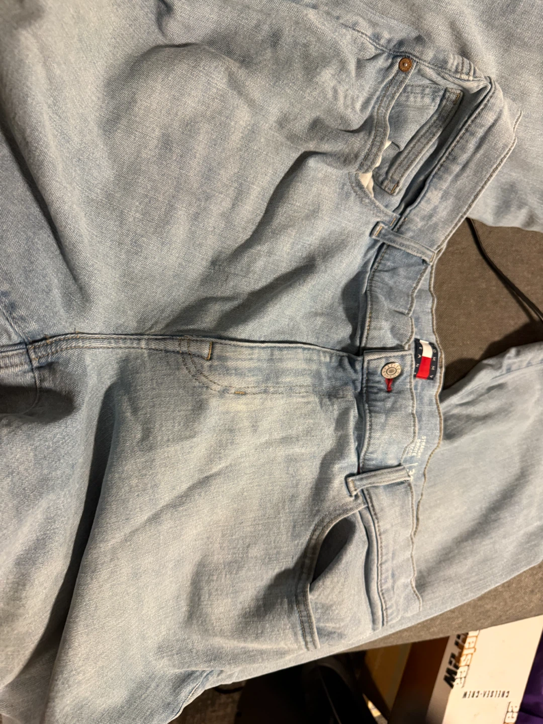 Tommy Jeans Straight Fit Light Wash Jeans - photo 4