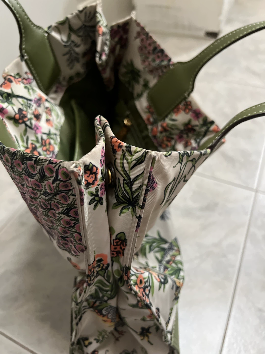 Tory Burch Floral Tote Bag - photo 5
