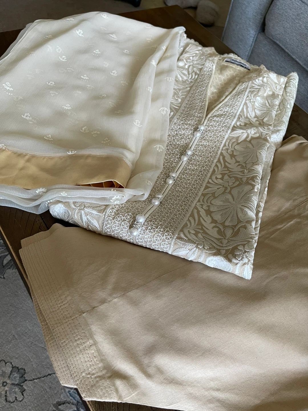 Pure cotton Embroidered Kurti with Pants and Dupatta - photo 4