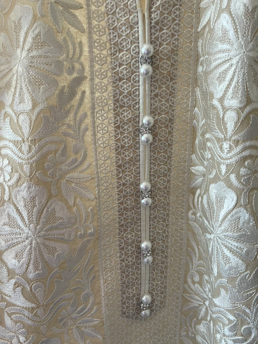 Pure cotton Embroidered Kurti with Pants and Dupatta - photo 3