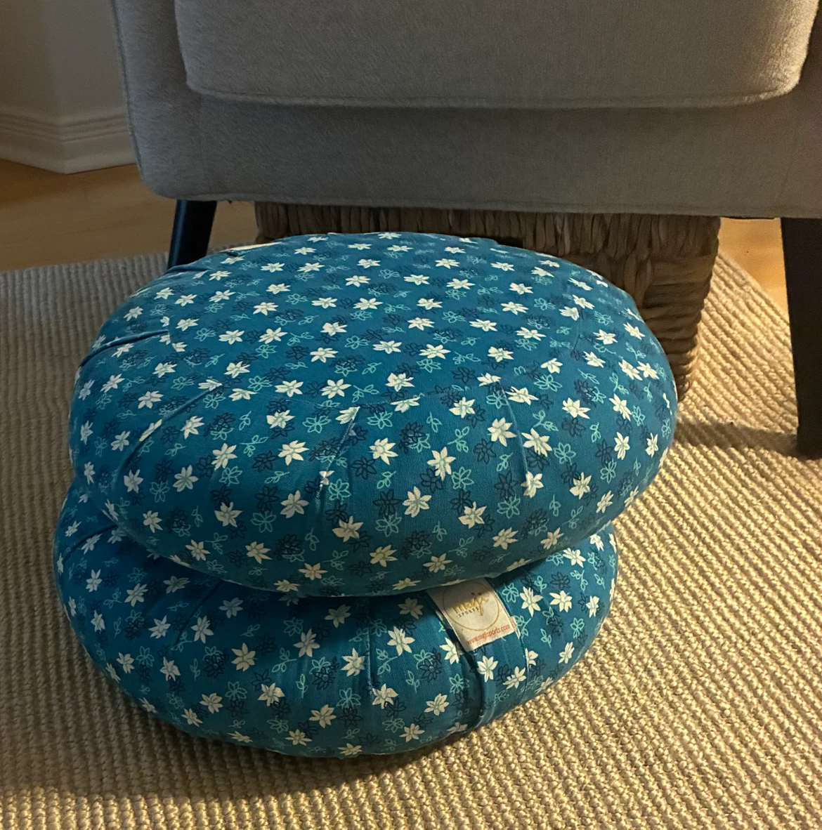 Teal Floral Round Meditation Cushion - photo 2