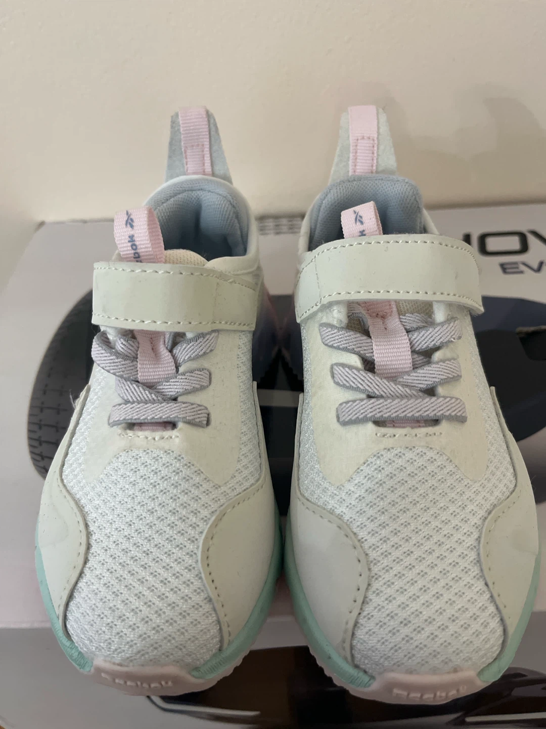 Reebok Kids Shoes - photo 2