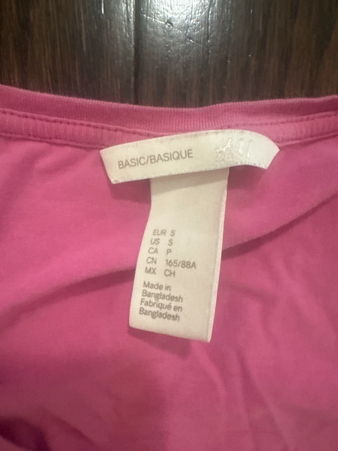 H&M Basic V-Neck T-Shirt - Pink - Small - photo 2