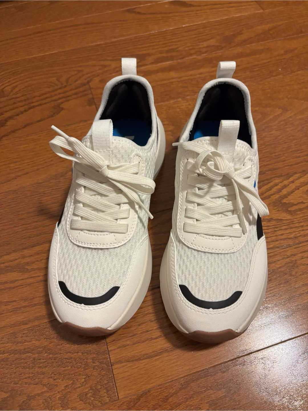 Brand new Vessi Pacific Waterproof Sneakers White - photo 2