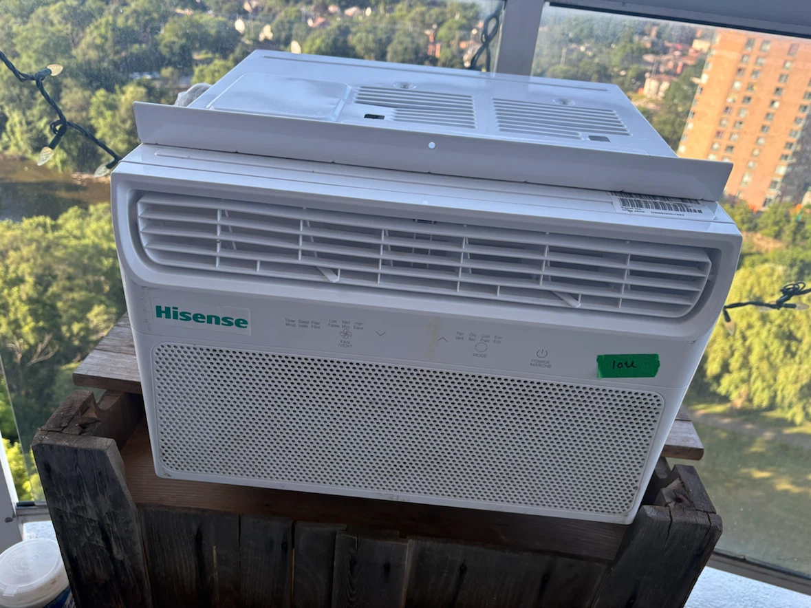 Brand new - Never used air conditioner.