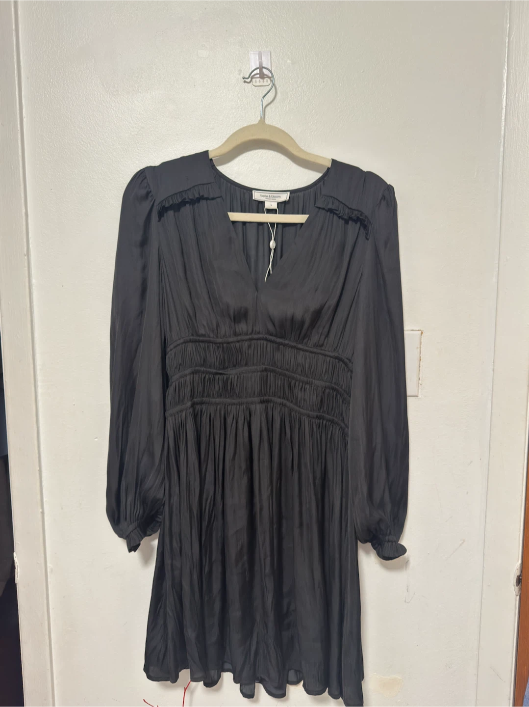 Black Dress: light weight, stretchable and flowy