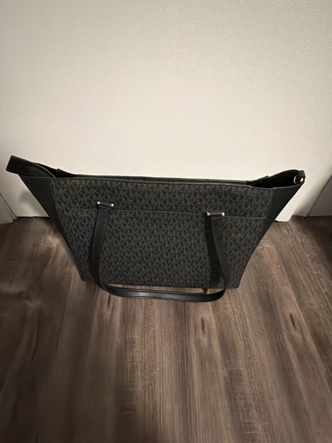 Michael Kors Tote Bag - photo 2