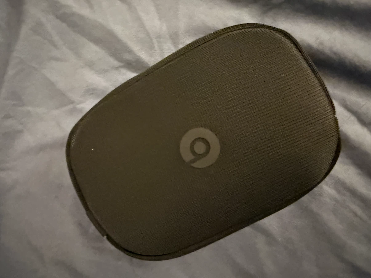 Beats Studio Pro Wireless Over-Ear Headphones - Sandstone - photo 4