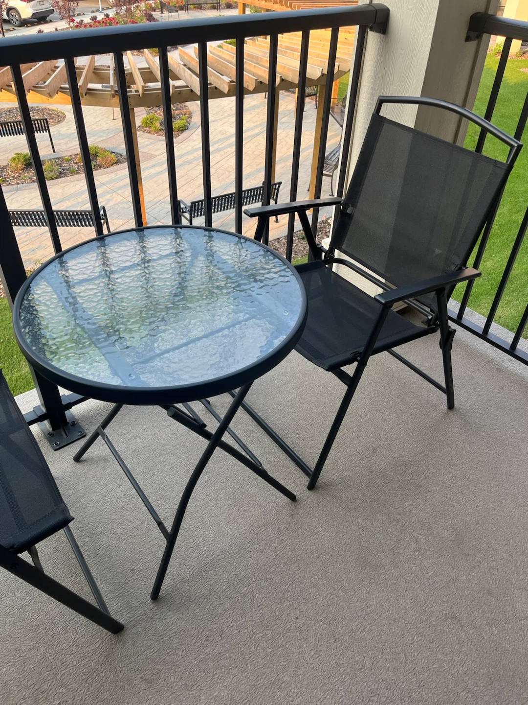 Patio set - photo 2