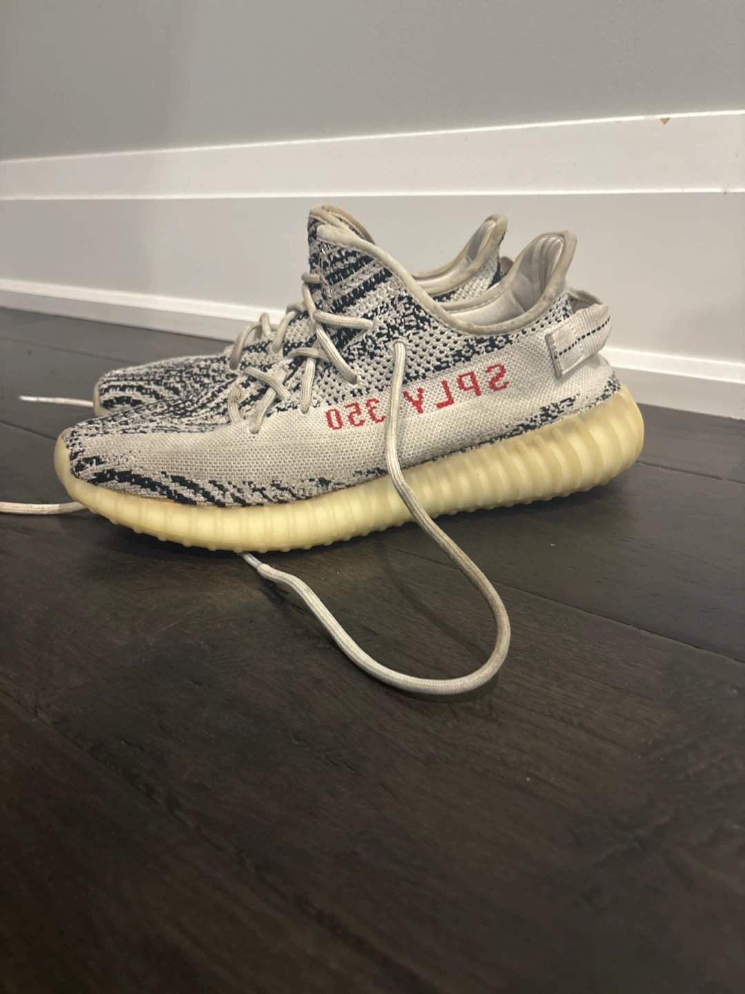 Adidas Yeezy Boost 350 V2 Zebra - photo 2