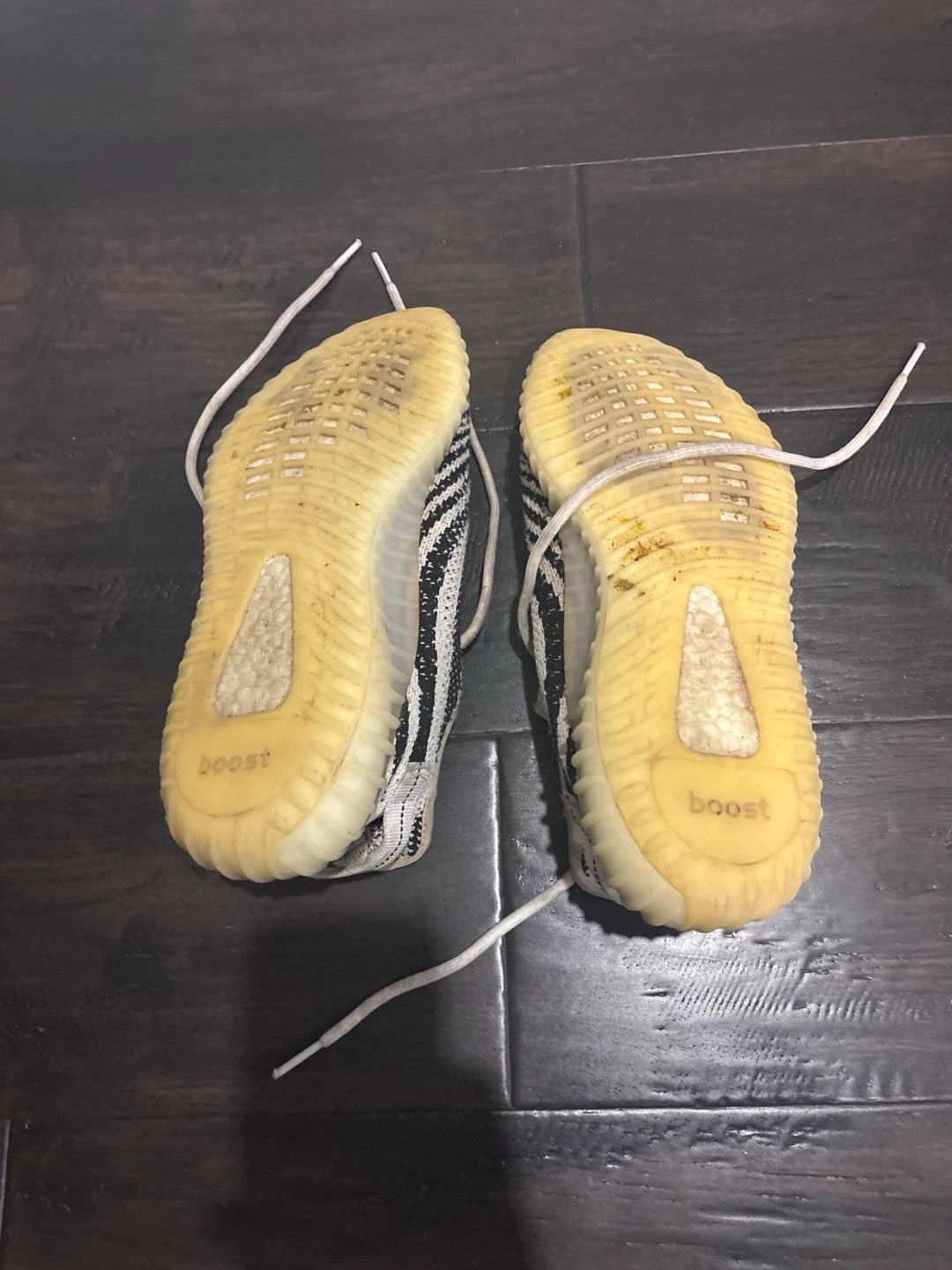 Adidas Yeezy Boost 350 V2 Zebra - photo 4