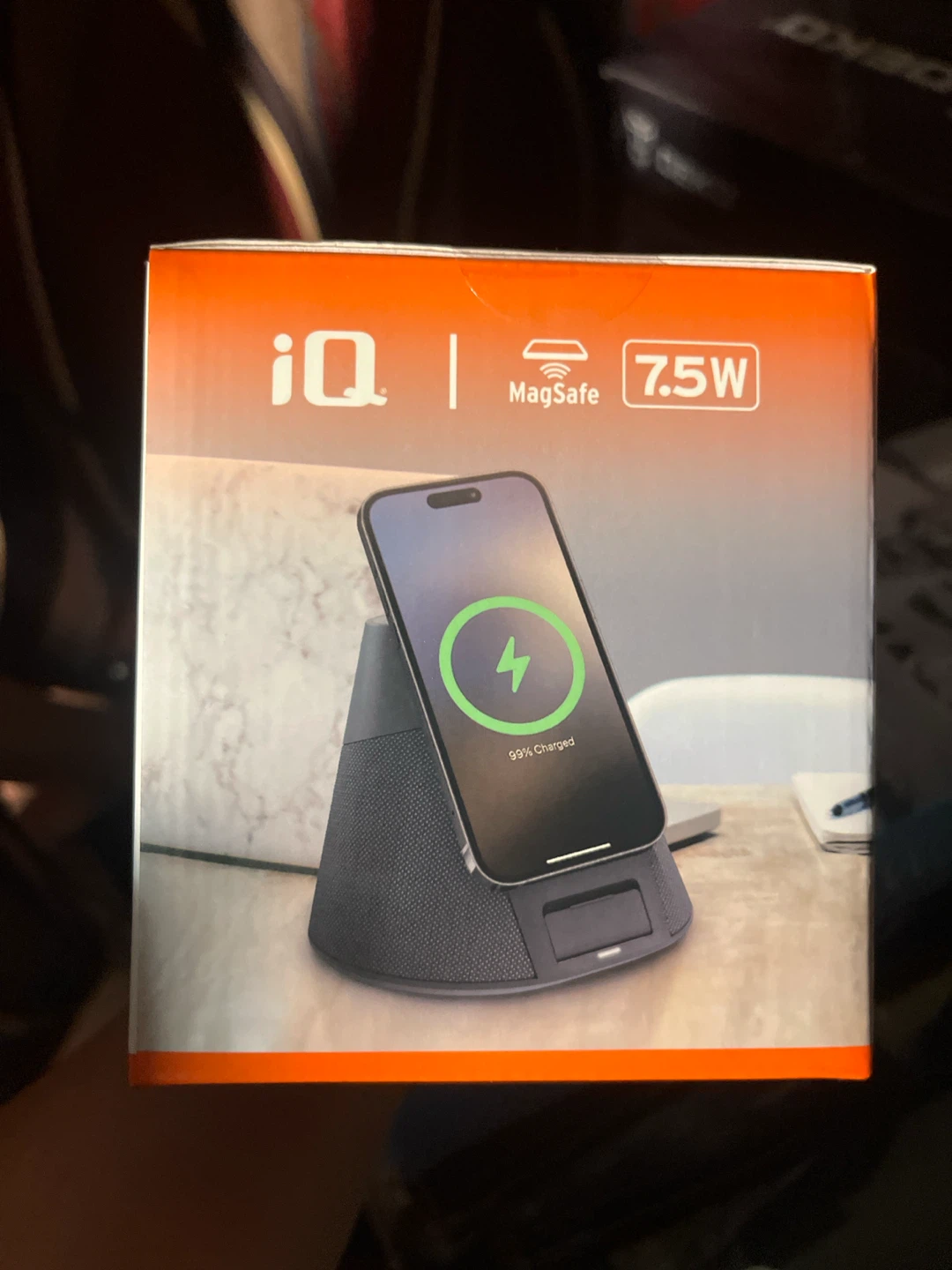 iQ Wave Home Speaker with MagSafe Wireless Charging - photo 3